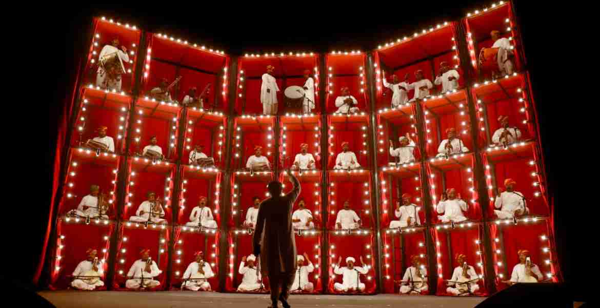 മാവേലിക്കസ് 2025ന്റ് ഭാഗമായി രാജസ്ഥാനി നാടോടി ബാൻഡായ മങ്കാനിയാർ സെഡക്ഷൻ സംഗീത ദൃശ്യ പരിപാടിയിൽ നിന്ന്.