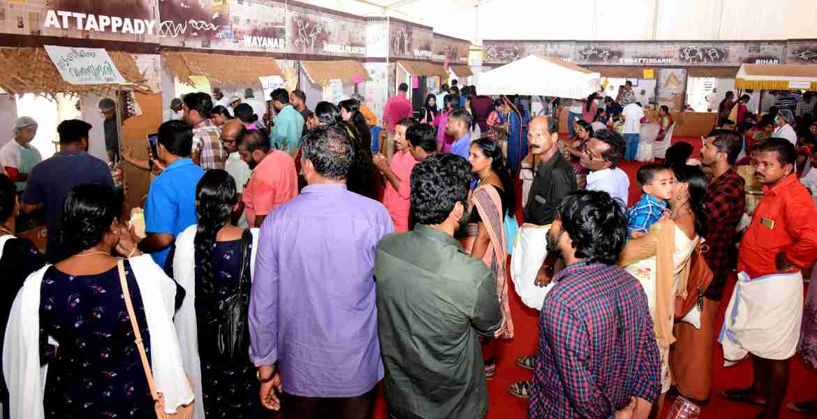 തിളക്കമാര്‍ന്ന നേട്ടവുമായി കണ്ണൂരിലെ സരസ് മേള;