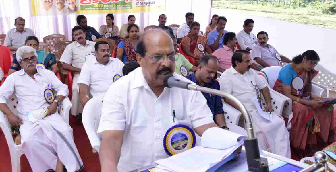 തളിപ്പറമ്പ് നിയോജക മണ്ഡലത്തിലെ വിവിധ റോഡുകളുടെ പുനരുദ്ധാരണ പ്രവൃത്തികളുടെ ഉദ്ഘാടനം പൊതുമരാമത്ത് വകുപ്പ് മന്ത്രി ജി സുധാകരന്‍ നിര്‍വഹിച്ചു. 