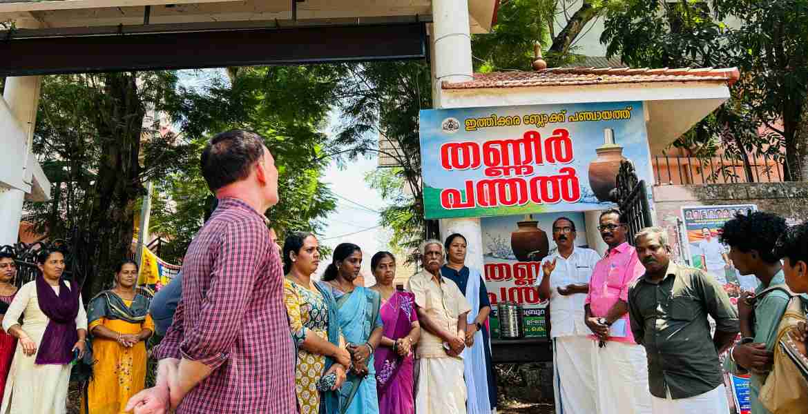 തണ്ണീര്‍ പന്തല്‍ തയ്യാര്‍