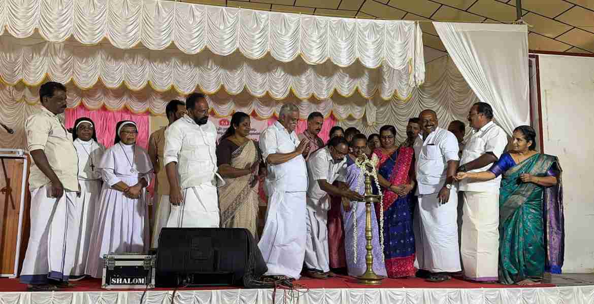 പാലിയേറ്റീവ് രോഗീ ബന്ധു സംഗമം റാന്നി ബ്ലോക്ക് പഞ്ചായത്ത് പ്രസിഡന്റ് കെ എസ് ഗോപി ഉദ്ഘാടനം ചെയ്യുന്നു