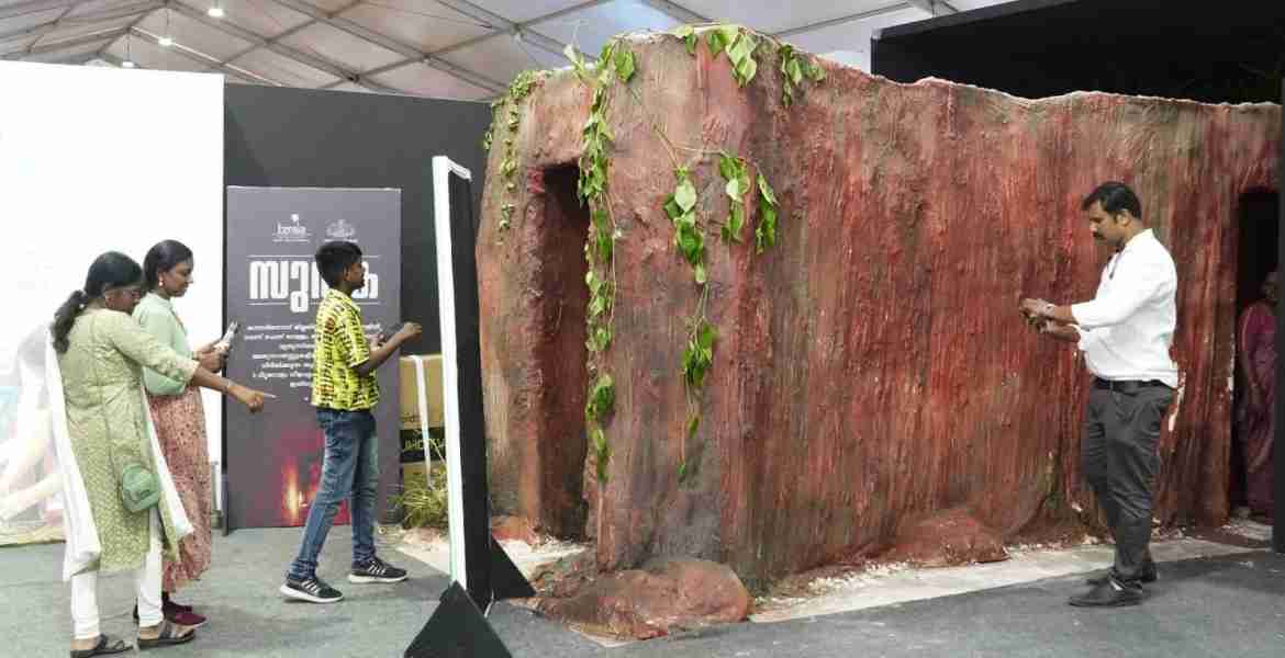 എന്റെ കേരളം പ്രദര്‍ശന വിപണന മേളയില്‍ കാഴ്ചയുടെ വിസ്മയമൊരുക്കി ടൂറിസം വകുപ്പിന്റെ പവലിയന്‍.