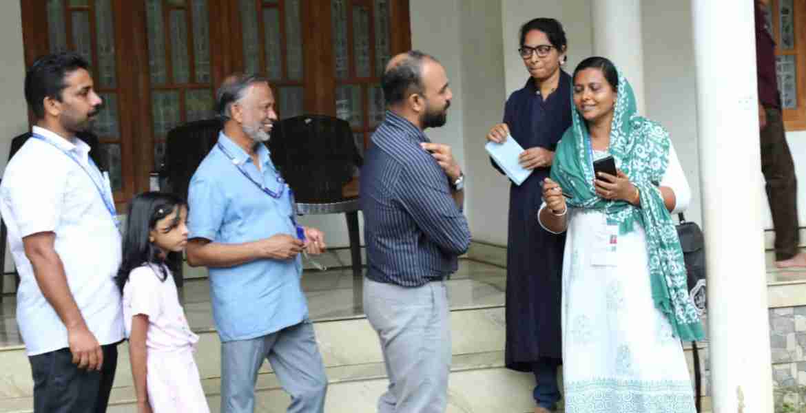 ജില്ലയില്‍ സെന്‍സസ് പുരോഗമിക്കുന്നു; വിലയിരുത്താന്‍ ജില്ലാ കലക്ടര്‍ നേരിട്ടെത്തി 