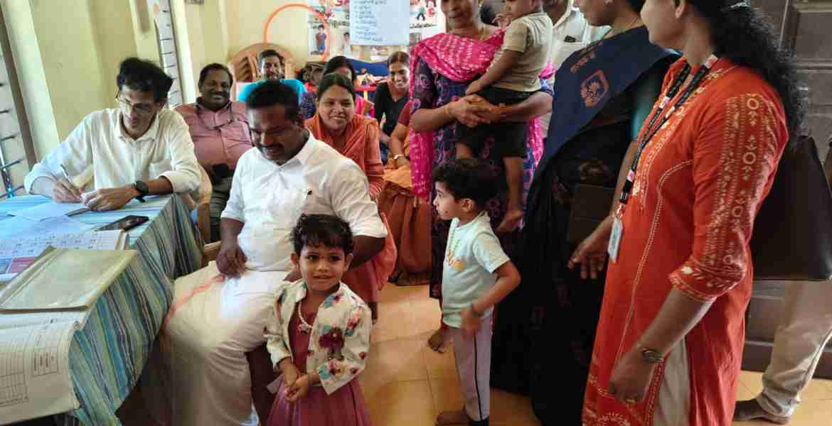 ഉളിക്കൽ ഗ്രാമപഞ്ചായത്തിൽ ഭക്ഷ്യ കമ്മീഷൻ സന്ദർശനം നടത്തി   