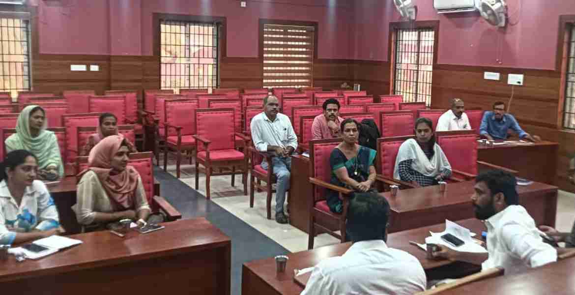 കല്യാശ്ശേരി മണ്ഡലത്തിൽ കൂൺ ഗ്രാമം പദ്ധതി നടപ്പാക്കുന്നതിന്റെ ഭാഗമായി എം വിജിൻ എം എൽ എ യുടെ അധ്യക്ഷതയിൽ ചേർന്ന യോഗം