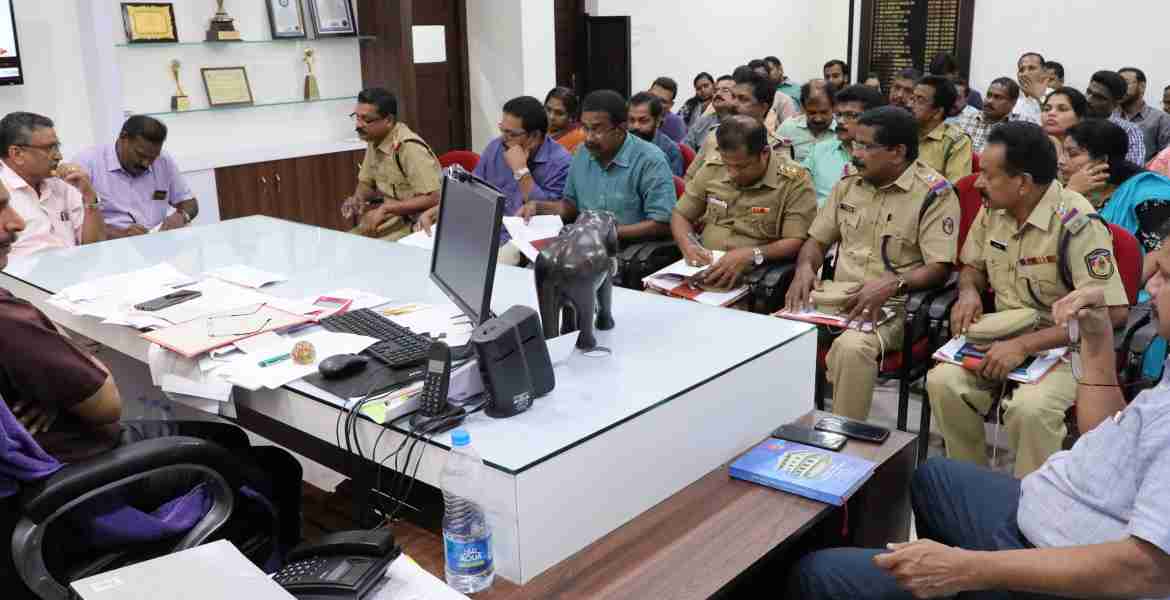 റിപ്പബ്ലിക്ക് ദിനാഘോഷത്തിന്റെ ഭാഗമായി കളക്ട്രേറ്റില്‍ ചേര്‍ന്ന ആലോചനയോഗം