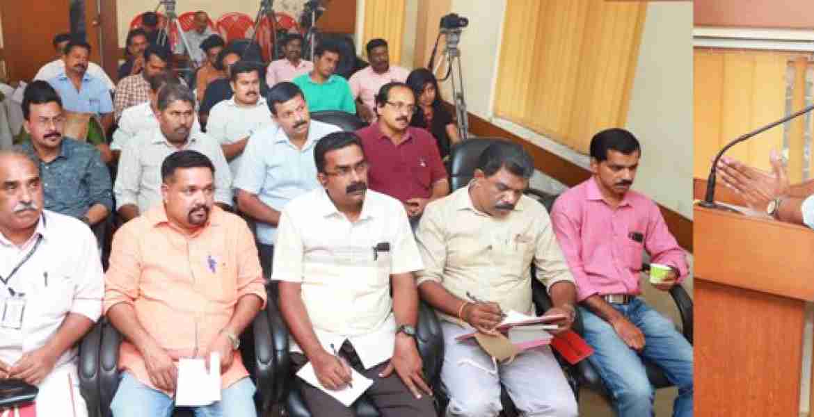 ദേശീയ ഭക്ഷ്യ ഭദ്രതാ  നിയമം 2013 നെ കുറിച്ച് ജില്ലയിലെ മാധ്യമപ്രവര്‍ത്തകര്‍ക്ക് അവബോധം നല്‍കുന്നതിനായി സംഘടിപ്പിച്ച ശില്പശാല