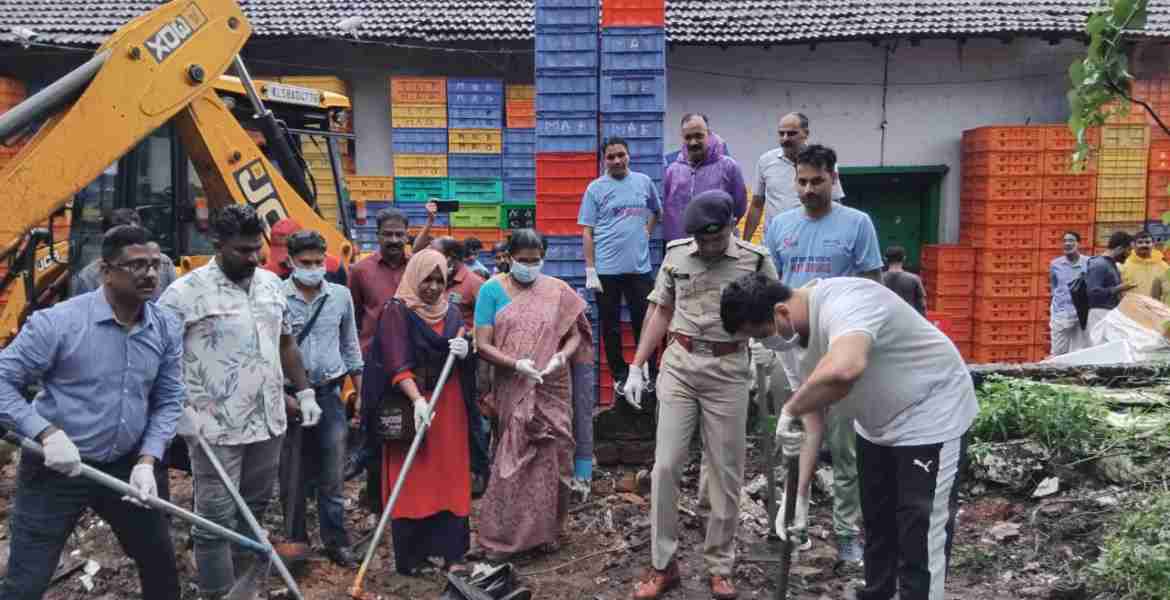 തലശ്ശേരി നഗരസഭയുടെ നേതൃത്വത്തിൽ മാലിന്യ ശുചീകരണ പ്രവർത്തനങ്ങൾക്ക് തുടക്കമായി.