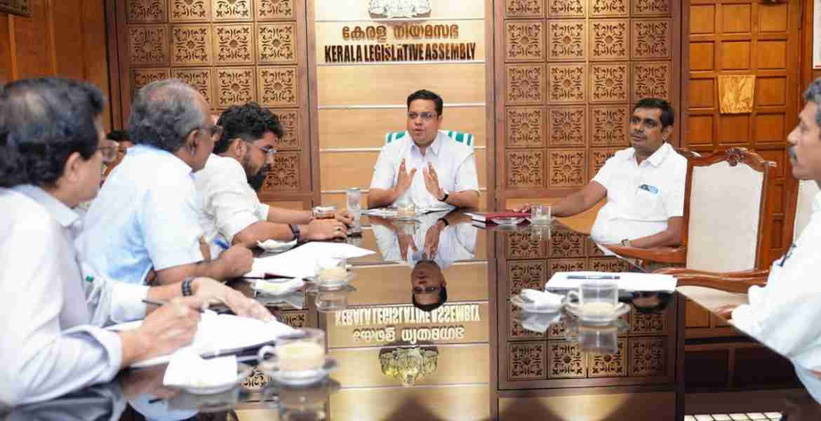 തലശ്ശേരി എഞ്ചിനീയറിംഗ് കോളേജിനെ മികവിന്റെ കേന്ദ്രമാക്കി ഉയർത്തുന്നത് സംബന്ധിച്ച് നിയമസഭാ സ്പീക്കർ എ.എൻ. ഷംസീറിന്റെ അധ്യക്ഷതയിൽ സ്പീക്കറുടെ ചേംബറിൽ ചേർന്ന യോഗം