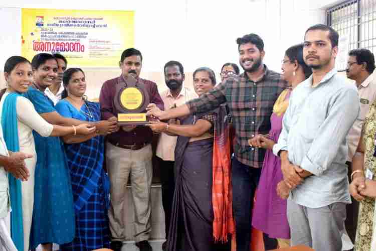 തൊഴിലുറപ്പ് പദ്ധതിയിൽ ചരിത്രനേട്ടവുമായി വില്ല്യാപ്പള്ളി ഗ്രാമപഞ്ചായത്ത്