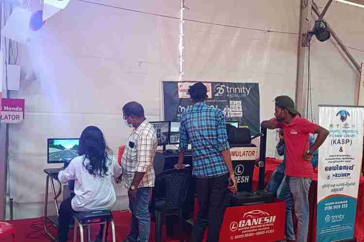 ഫോട്ടോ: എന്റെ കേരളം പ്രദര്‍ശന വിപണനമേളയില്‍ സജ്ജീകരിച്ച മോട്ടോര്‍ വാഹന വകുപ്പ് സ്റ്റാള്‍.