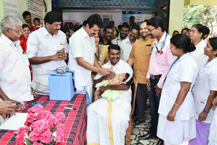 1.	പള്‍സ് പോളിയോ തുള്ളിമരു് വിതരണോദ്ഘാടനം      ഇടുക്കി ജില്ലാ ആശുപത്രിയില്‍ ജോയ്‌സ് ജോര്‍ജ് എം പി നിര്‍വഹിക്കുു