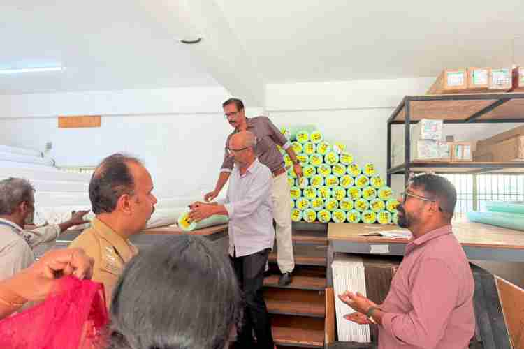പ്രിന്റിങ് സ്ഥാപനങ്ങളില്‍ പ്രത്യേക സ്‌ക്വാഡ് പരിശോധന നടത്തുന്നു