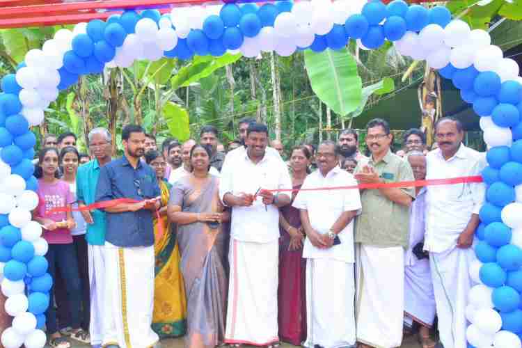 കോട്ടൂർ ഗ്രാമപഞ്ചായത്തിലെ കോടിയേരി ബാലകൃഷ്ണൻ ഹാപ്പിനസ് പാർക്ക് കെ എം സച്ചിൻ ദേവ് എംഎൽഎ തുറന്നുകൊടുക്കുന്നു