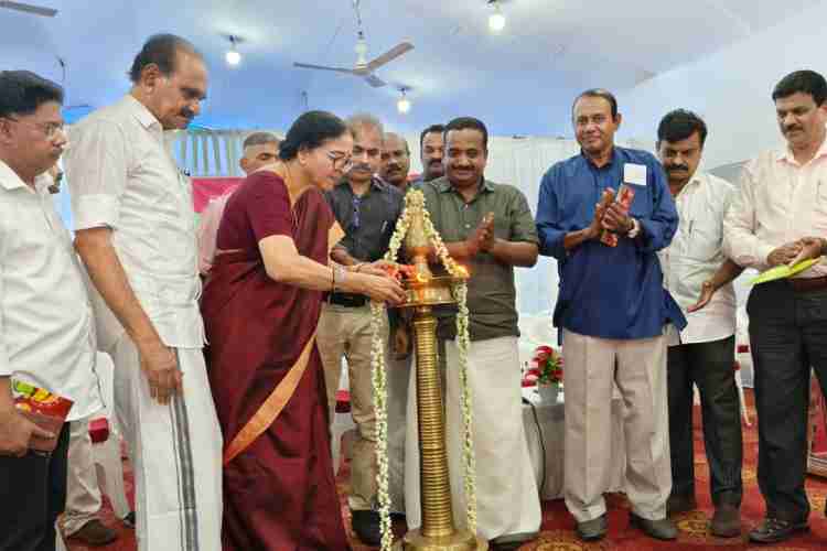 വിലക്കുറവും സമ്മാനങ്ങളുമായി സപ്ലൈകോ ജില്ലാ ഓണം ഫെയറിന് തുടക്കം