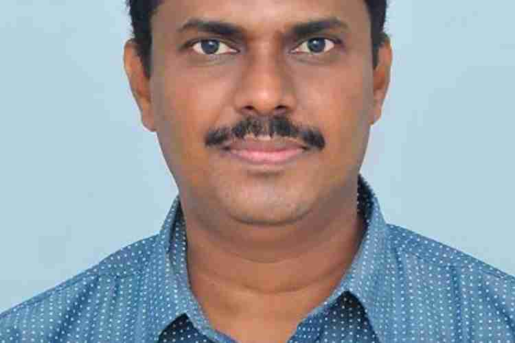 ഇലക്ഷന്‍ ഡെപ്യുട്ടി കളക്ടറായി ചുമതലയേറ്റ വി.ഇ.അബ്ബാസ്