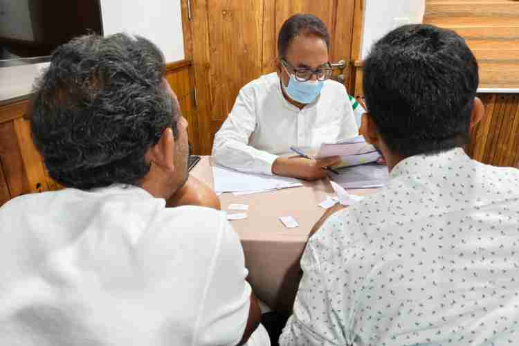 കോഴിക്കോട് ഗസ്റ്റ് ഹൗസ്സിൽ നടന്ന ഡിലിമിറ്റേഷൻ കമ്മി ഷൻ ജില്ലാതല ഹിയറിംഗിൽ ഡിലിമിറ്റേഷൻ കമ്മിഷൻ  ചെയർമാൻ എ ഷാജഹാൻ