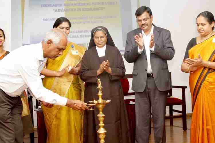 സെമിനാര്‍