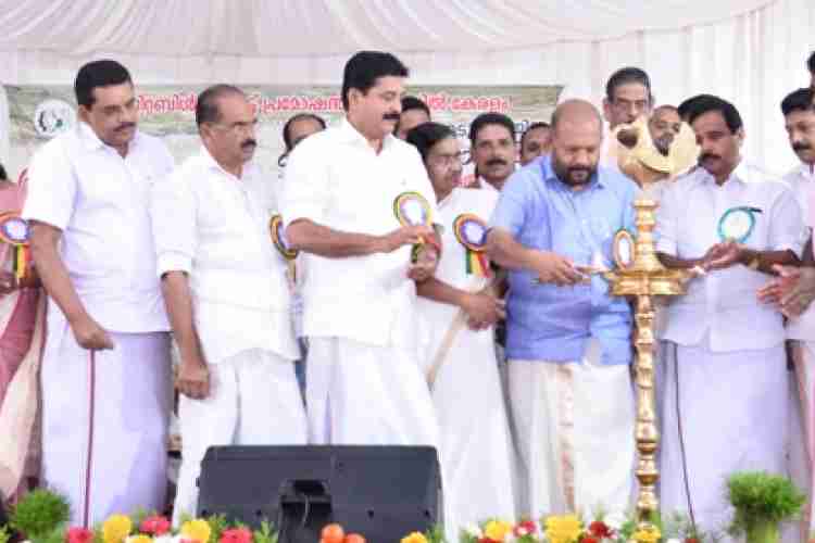 തോപ്രാംകുടിയില്‍ കര്‍ഷക സംഗമം കൃഷി മന്ത്രി വി.എസ് സുനില്‍കുമാര്‍ ഉദ്ഘാടനം ചെയ്യുന്നു. 