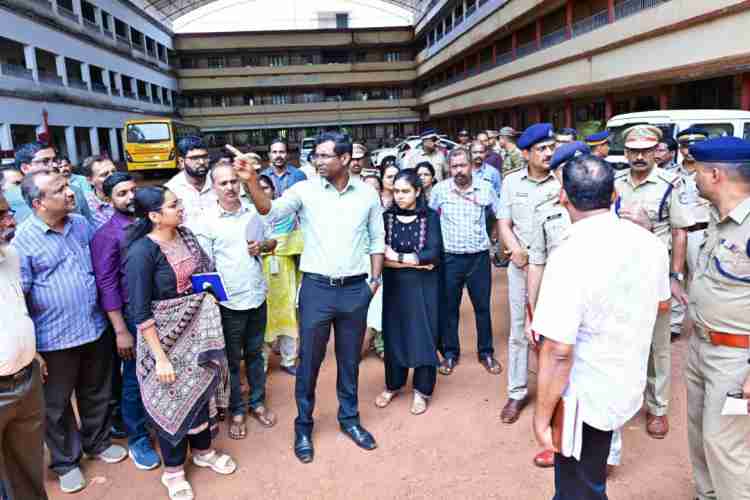 തളിപ്പറമ്പിലെ വോട്ടെണ്ണൽ കേന്ദ്രം സന്ദർശിച്ചു ഒരുക്കങ്ങൾ വിലയിരുത്തി 